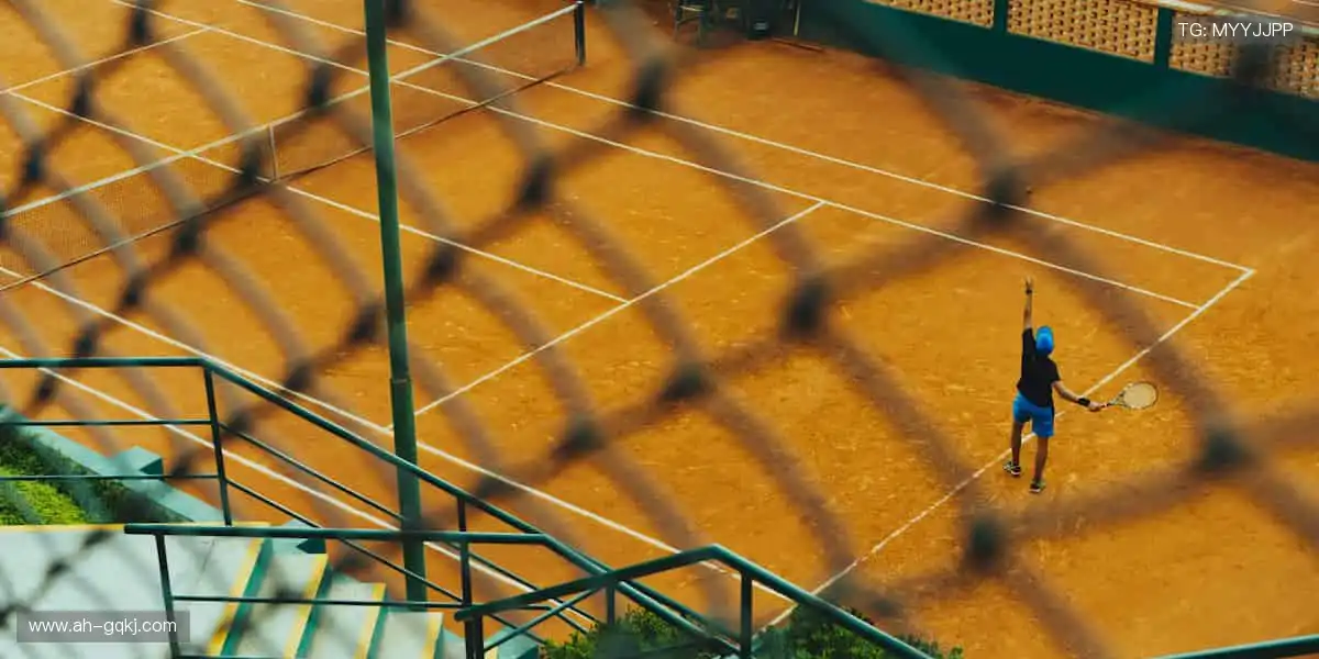 📱弹幕狂欢,实时互动!⚡️